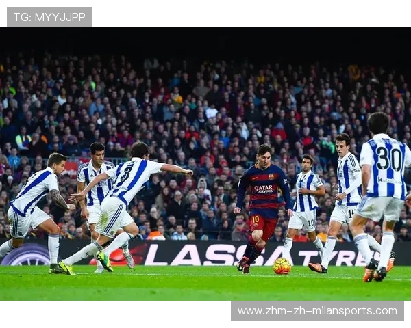 巴萨莱万头球冲顶完成弧线奇迹